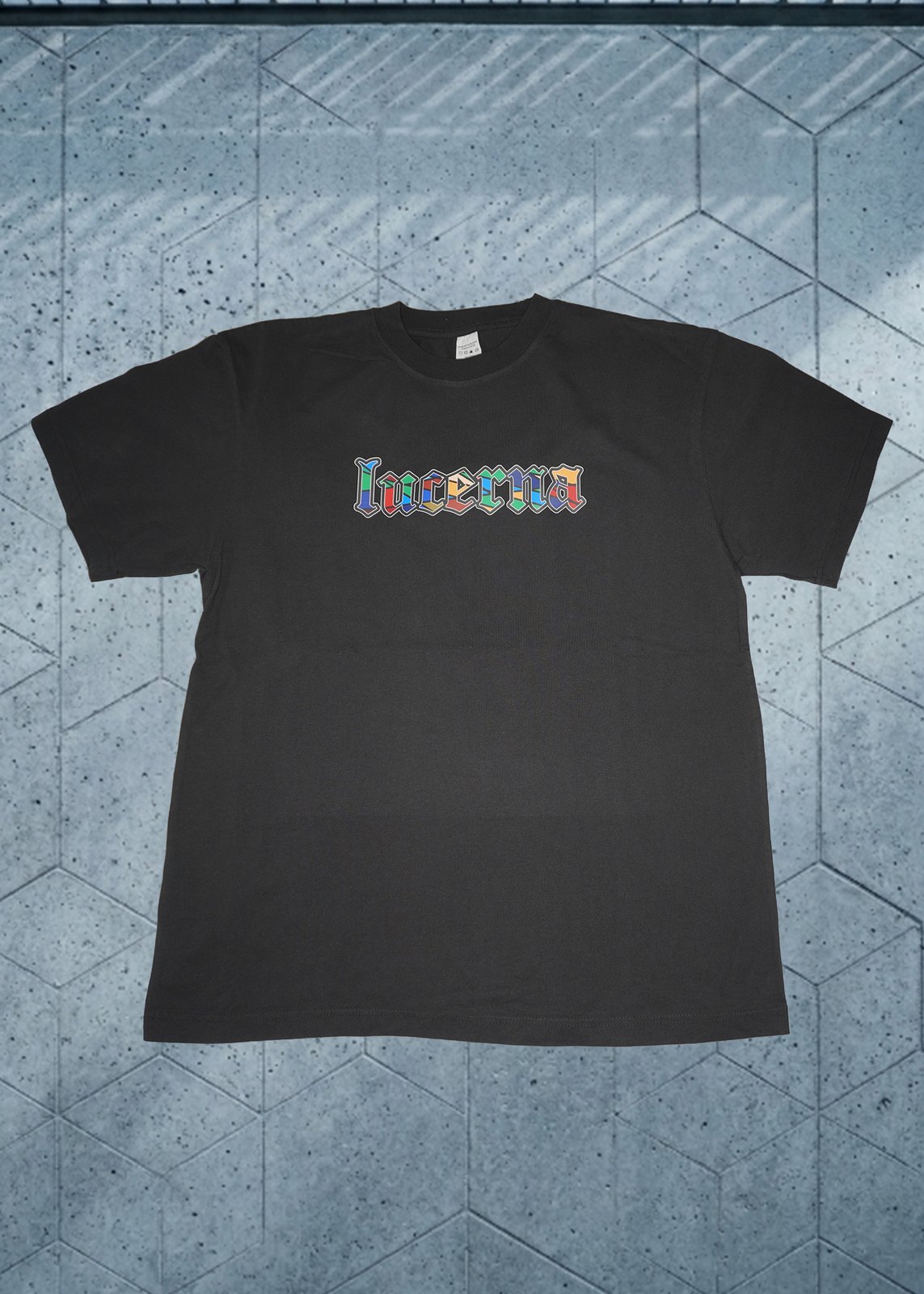Lucerna Tee — Black